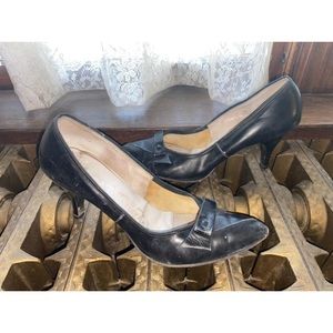 Vintage black patent leather heels